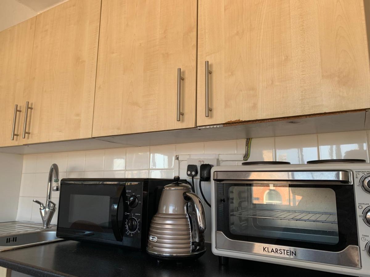 Bright & Modern Studio Flat In Paddington - Zone 1 Londen Buitenkant foto