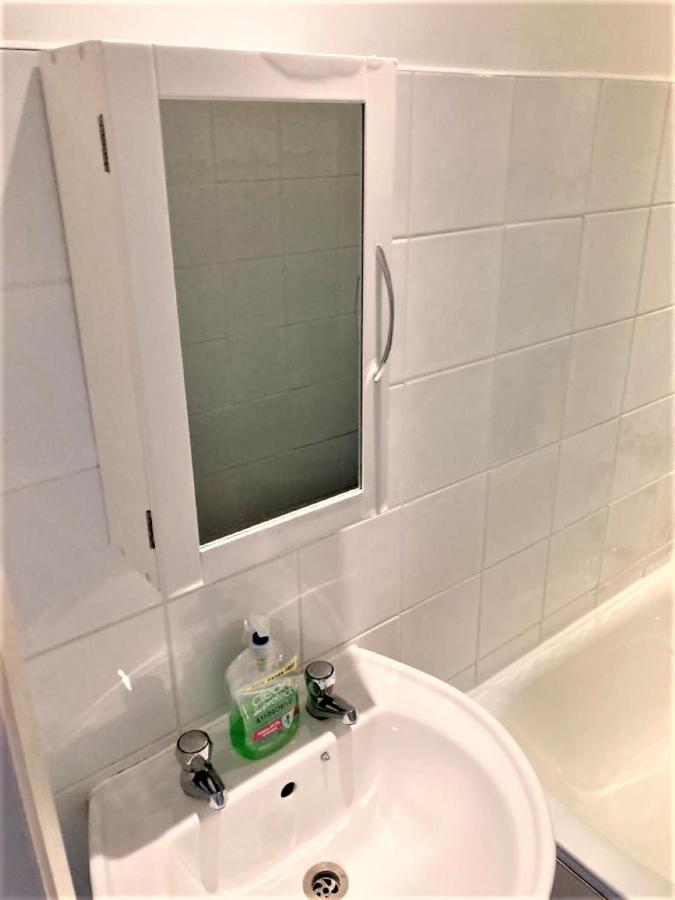 Bright & Modern Studio Flat In Paddington - Zone 1 Londen Buitenkant foto