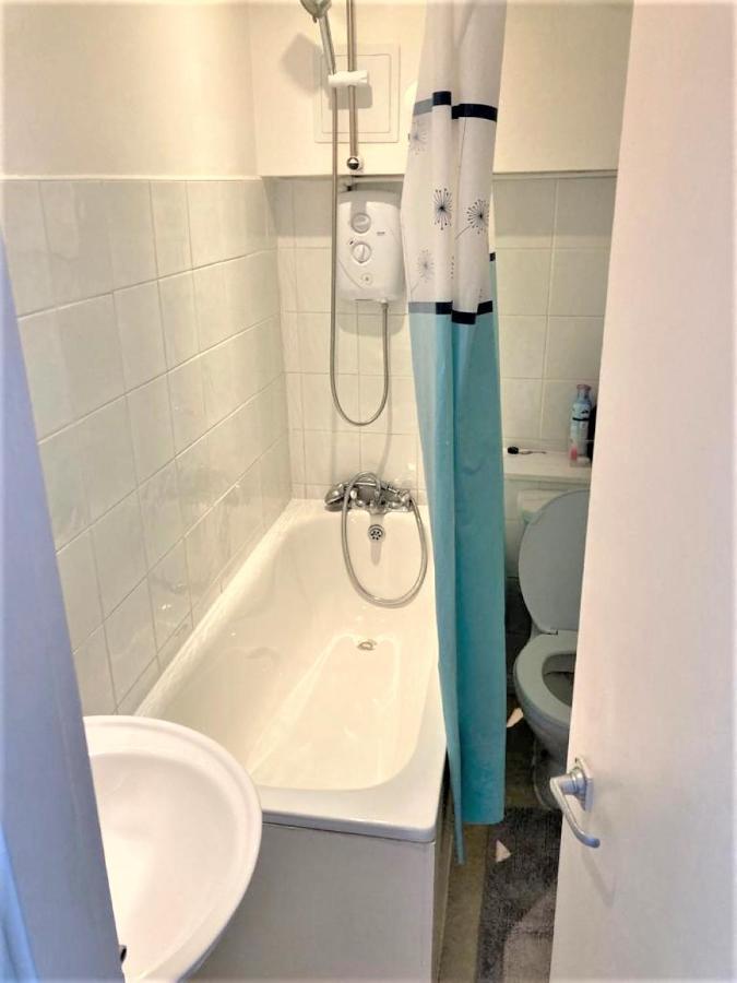 Bright & Modern Studio Flat In Paddington - Zone 1 Londen Buitenkant foto